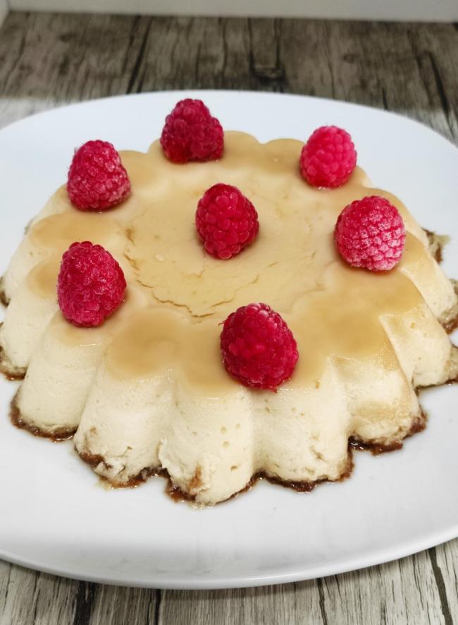 Flan de huevo keto