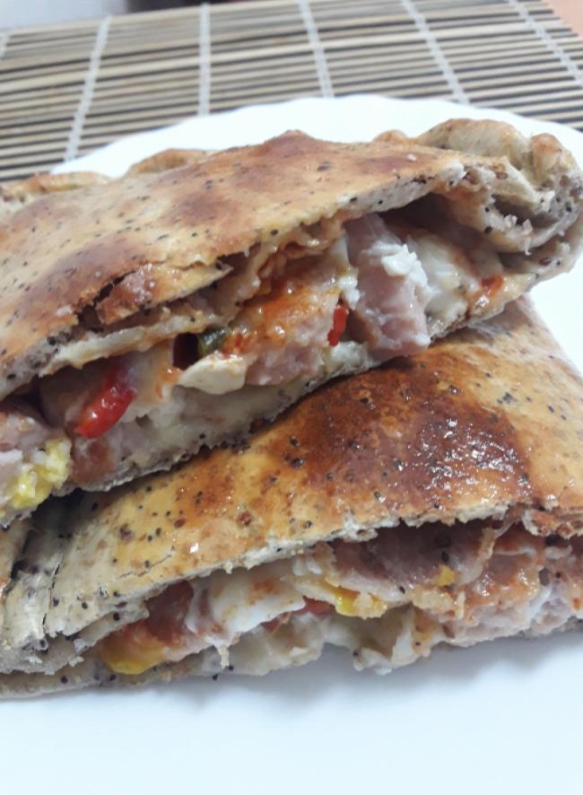 Pizza calzone
